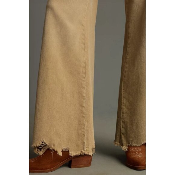 NWT Size 25 - The Adi Mid-Rise Frayed Relaxed Flare Jeans by Pilcro - Picture 4 of 15